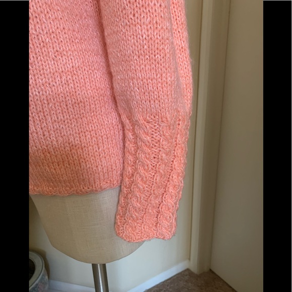 Gorgeous handmade sweater - Picture 6 of 8